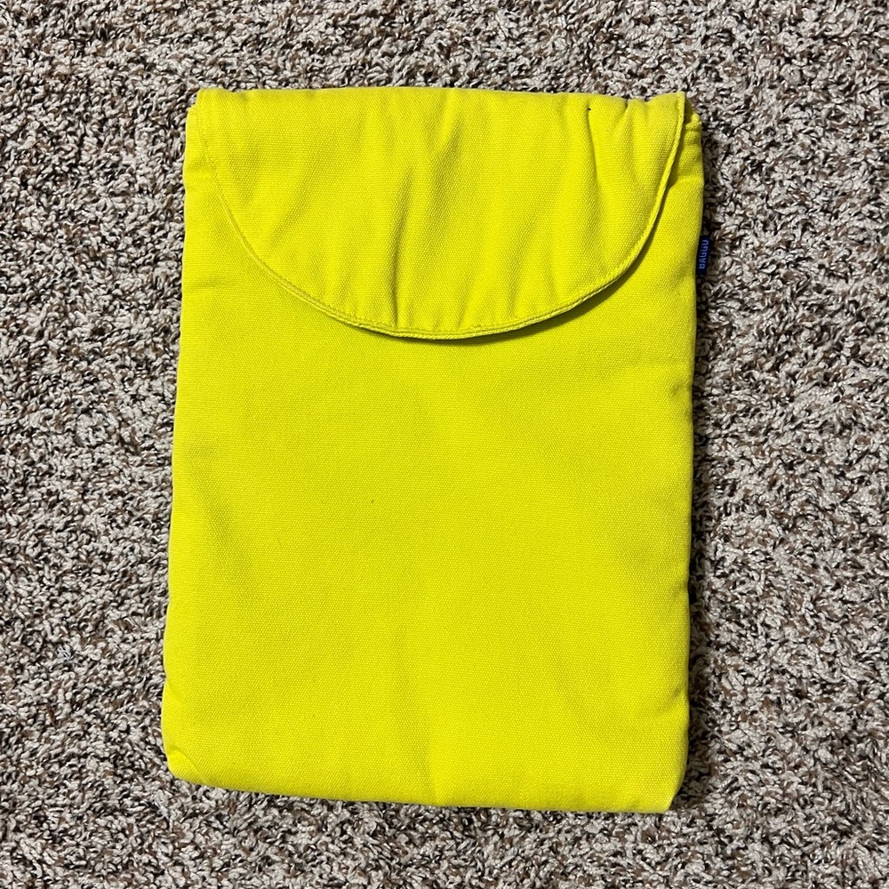 Baggu Laptop canvas case neon color